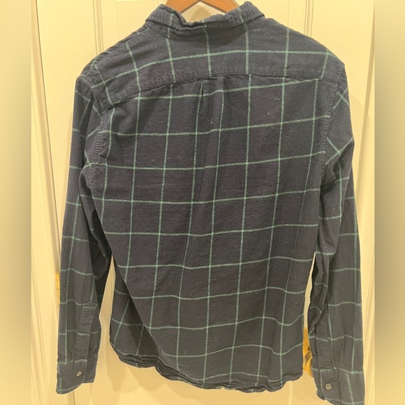 J Crew Slim Fit Men’s Flannel Button Down Size M Navy and Green - Picture 3 of 3